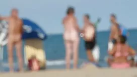 Deux jeunes lesbienn ...