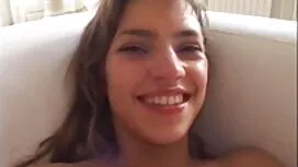 Cette beauté sensuel ...