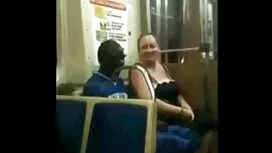Mari filmé Caméra ca ...