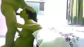 Homme noir avec une  ...