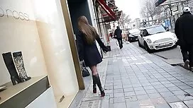 Busty pampushka déli ...