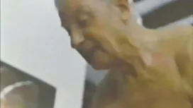 Elle sexe vieux jeun ...
